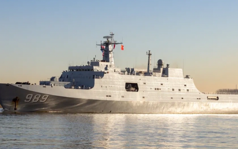 Китайские корабли столкнулись во время преследования филиппинского судна